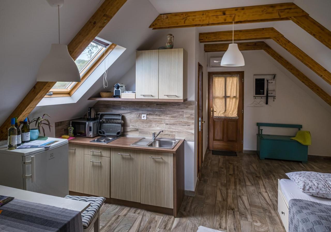 Tagyon Birtok Mandula Apartmanhaz Luaran gambar